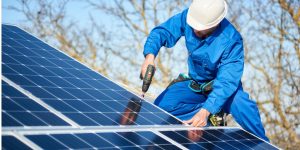 Installation Maintenance Panneaux Solaires Photovoltaïques à Tanavelle